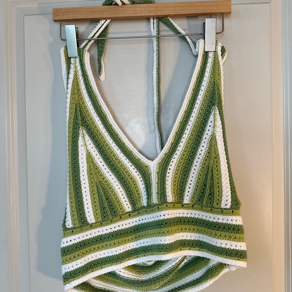 Hollister Green & White Crochet Open Knit Tie Halter Top, Size L/ XL - Picture 2 of 5